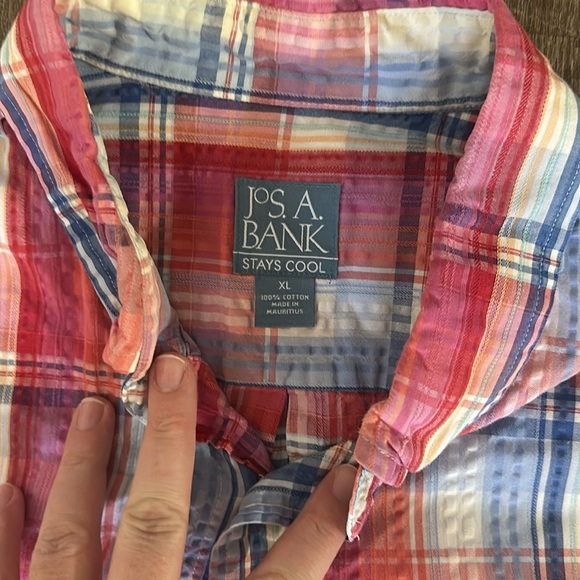 Jos. A. Bank shirt - Picture 2 of 3